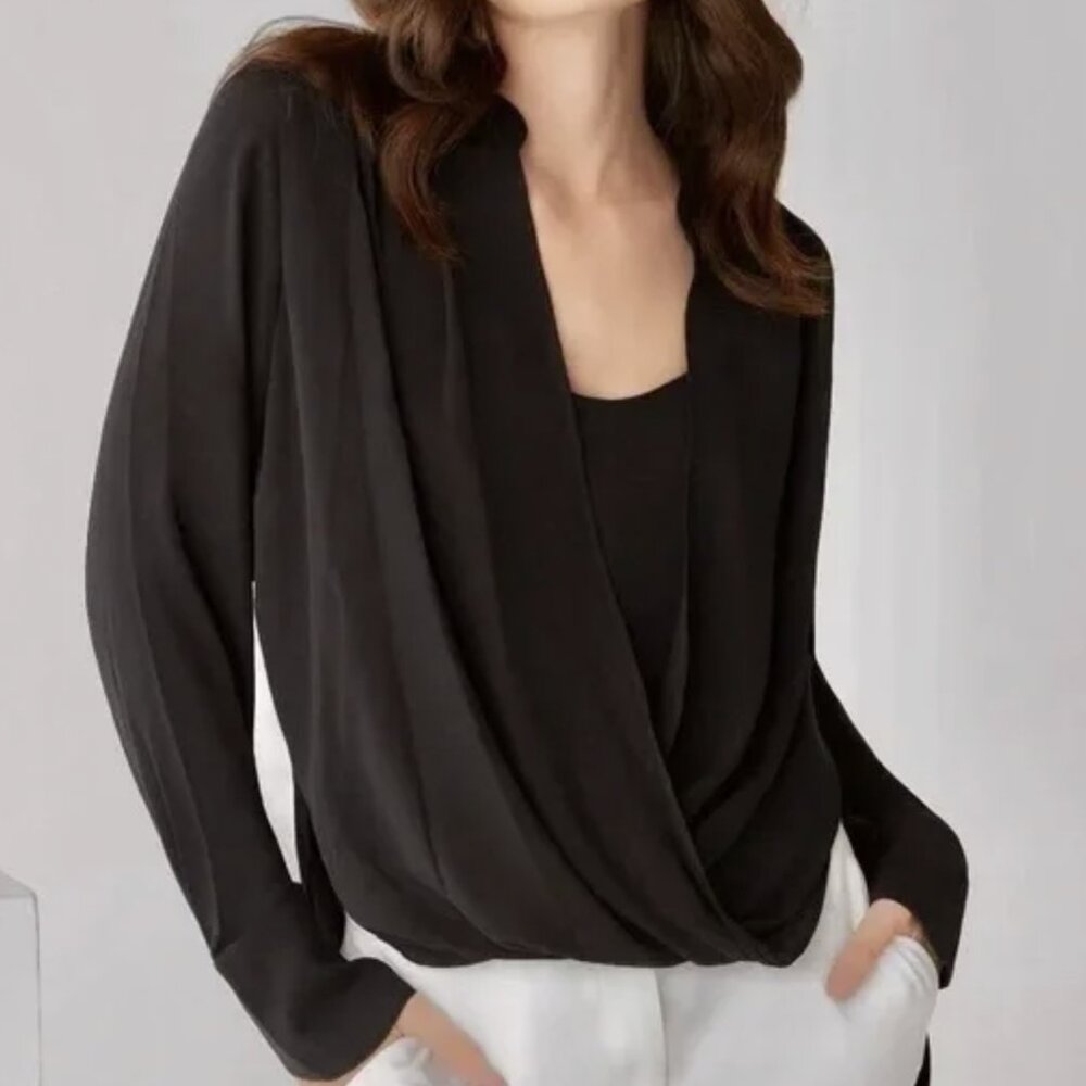 NWT BCBGMaxAzria Jaklyn Draped Front Blouse in Black Size Medium